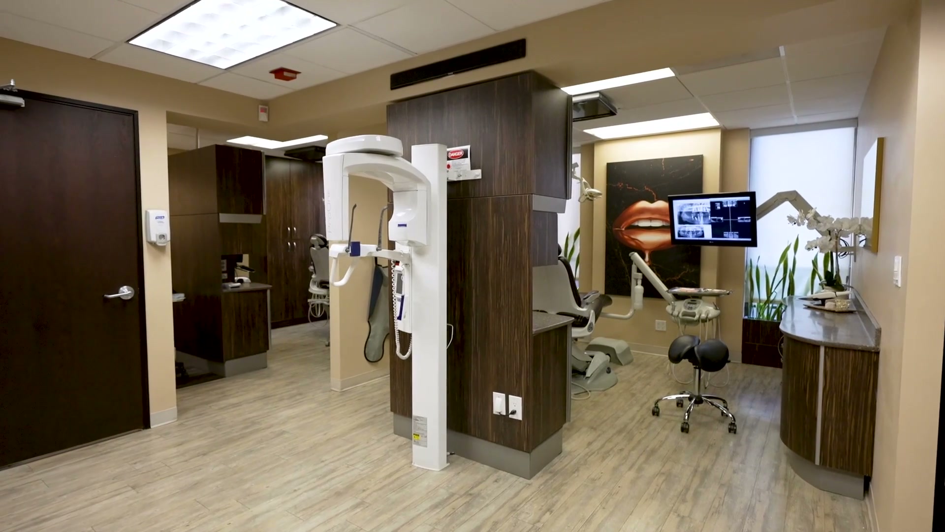 The CBCT imaging suite at West LA Implants